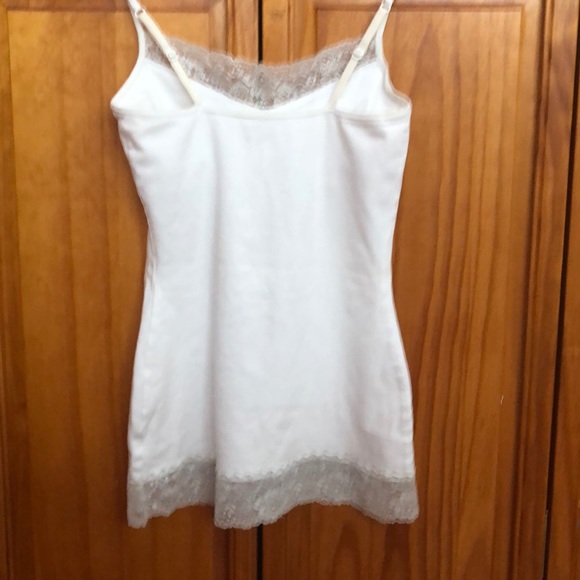 Express lace white tank top - Picture 3 of 4